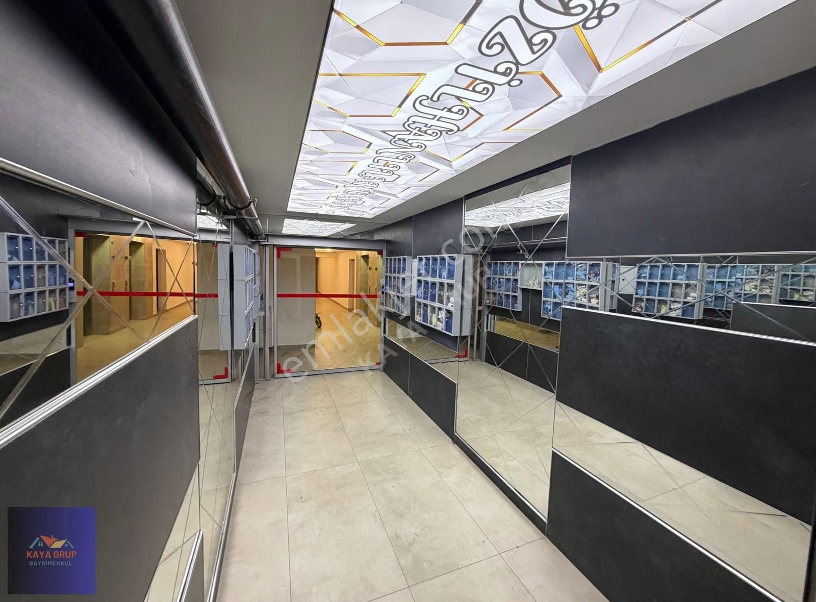 Kaya Grup'dan Yeni Bayındırın Göbeğinde Ultra Lüx Giyinme Odalı - Görsel 31