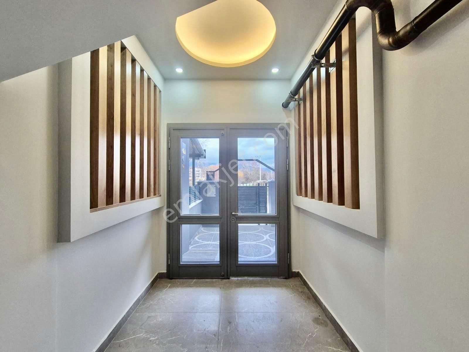 ▓karabuluttan▓lüx Tasarım Arakat & Asansörlü 1 Yaşında 1+1 Satılık Daire - Görsel 4