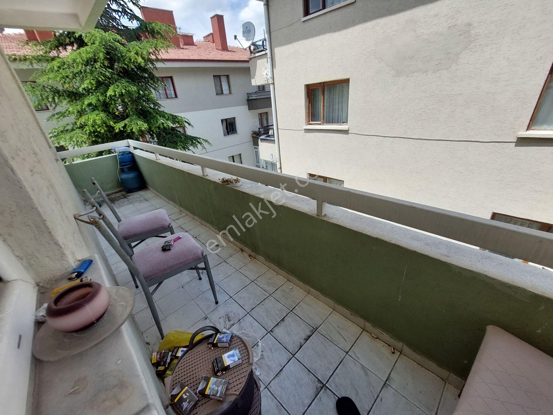 Acilll Göral Emlak 3+1 Boş Daire 2.kat Ön Cephe Kabil Caddesi Üzerin De - Görsel 23