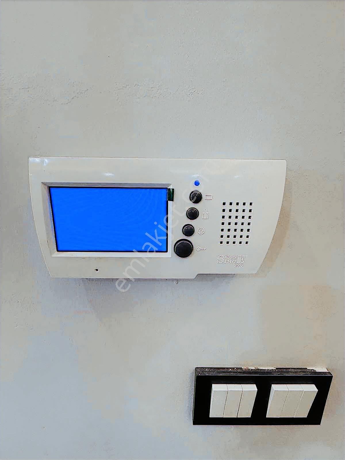 Havuzlar Mah Cumhuriyet Parkı Yakını 1+1 Acil Satılık Daire - Görsel 3