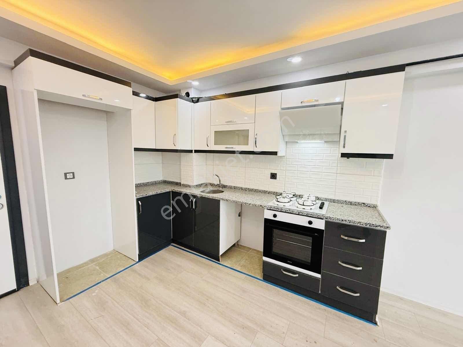 Havuzlar Mah Cumhuriyet Parkı Yakını 1+1 Acil Satılık Daire - Görsel 15