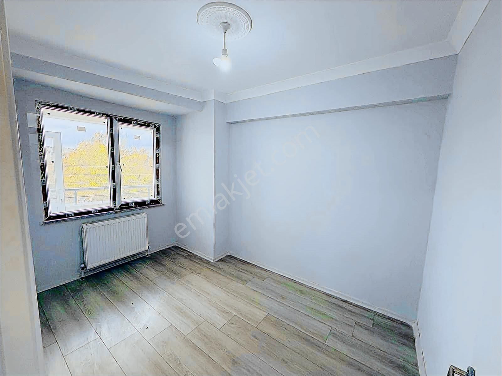 Havuzlar Mah Cumhuriyet Parkı Yakını 1+1 Acil Satılık Daire - Görsel 13