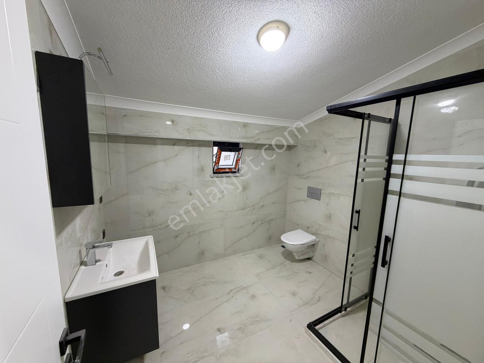 Değirmendere Merkezde Kiralık 3+1 Açık Mutfaklı Daire - Görsel 24