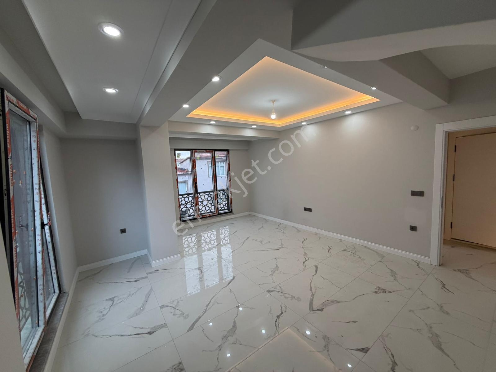 Değirmendere Merkezde Kiralık 3+1 Açık Mutfaklı Daire - Görsel 30