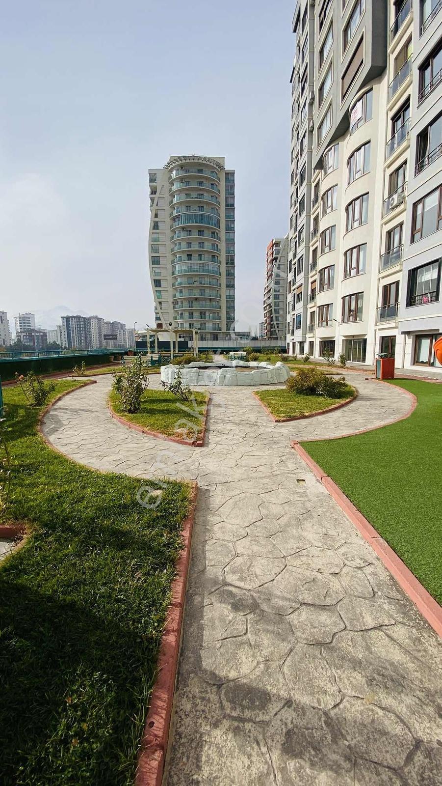 Wave Gayrimenkul | Hamamlı |dublex | 340 M2| 7+1 | Satılık Daire