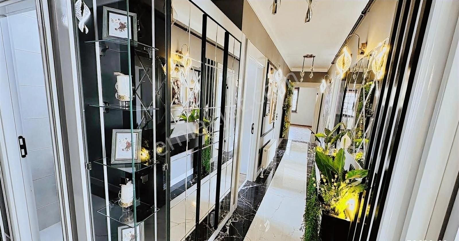 Kc Emlaktan 150m2 %50 Kiredili Ultra Lüks 4+1 Eşyalı Daire - Görsel 5