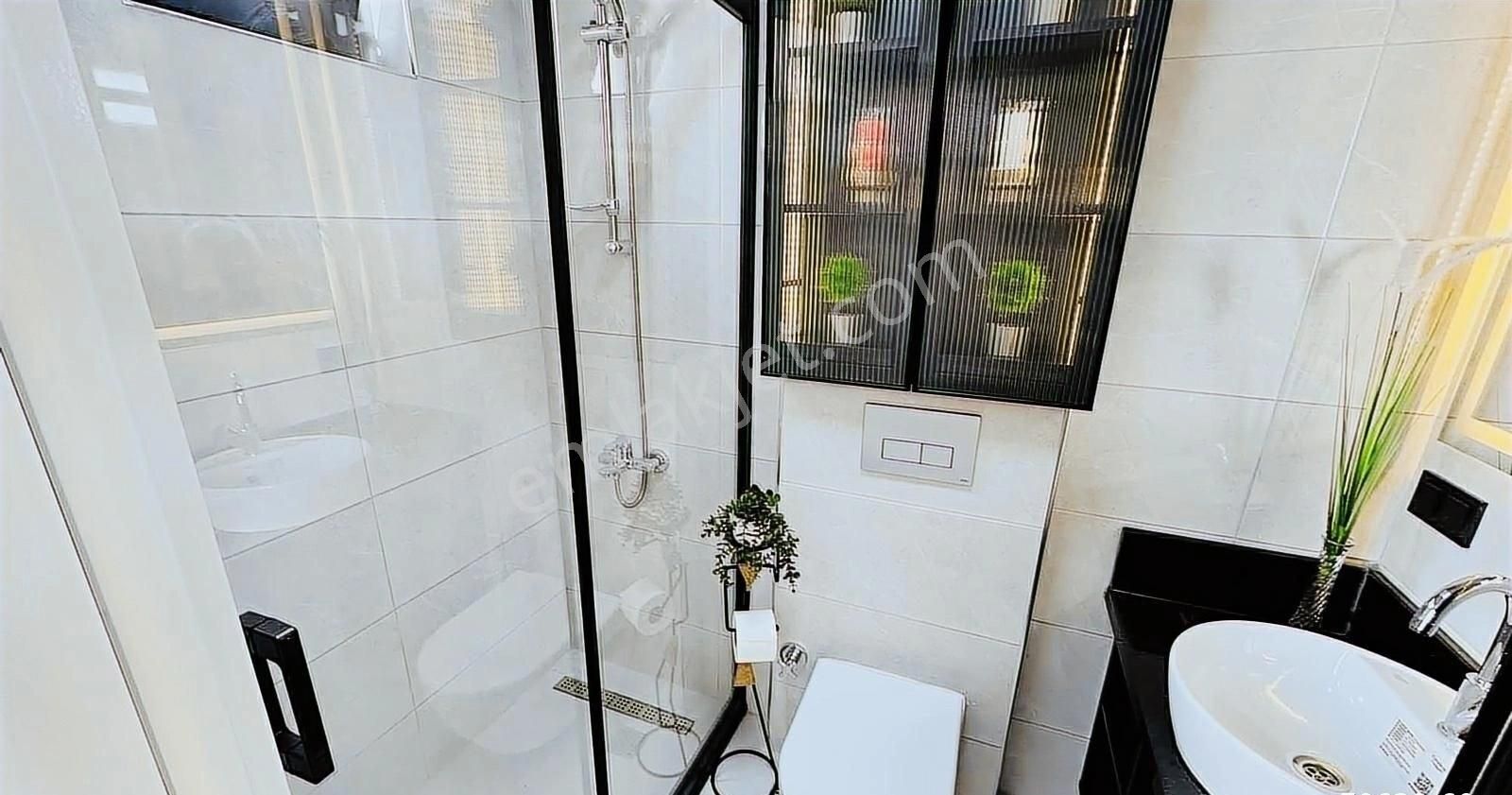 Kc Emlaktan 150m2 %50 Kiredili Ultra Lüks 4+1 Eşyalı Daire - Görsel 25