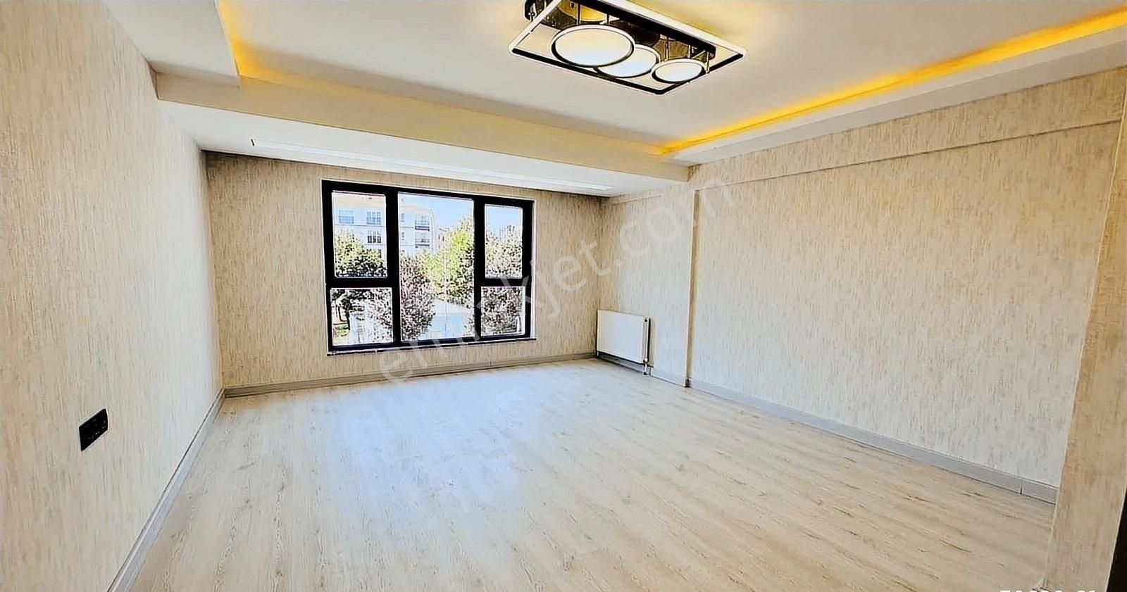 Kc Emlaktan Köşe Başında Site İçerisinde Ultra Lüks 3+1 Daire - Görsel 11