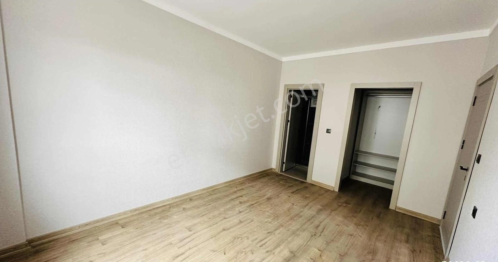 Kc Emlaktan Site İçerisinde Ultra Lüks 4+1 165m2 Daire - Görsel 20