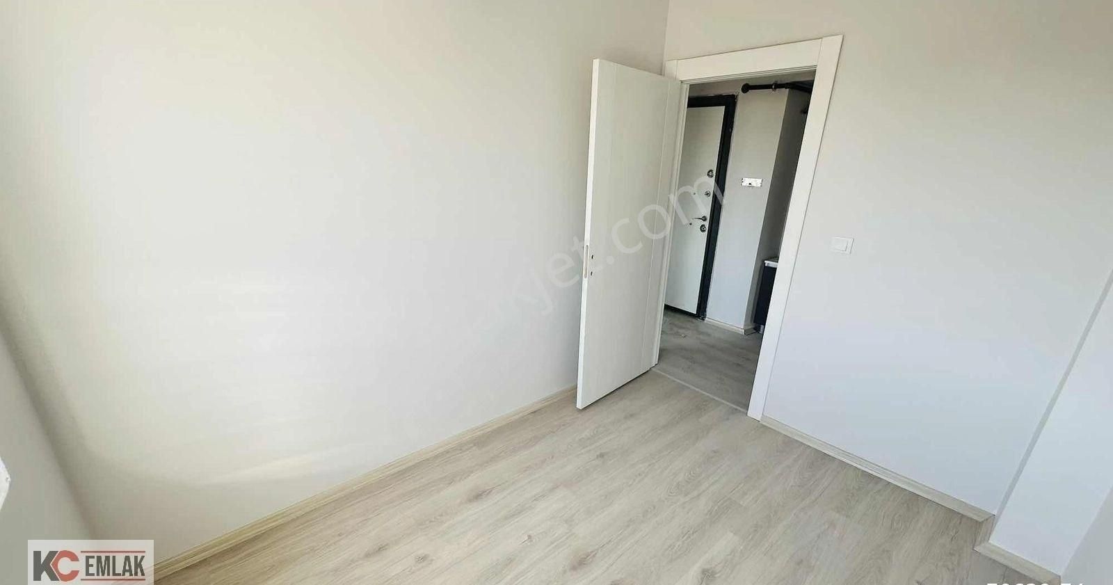 Kc Emlaktan Bölgenin En Uygun Katta 2+1 Lüks Krediye Uygun Daıre - Görsel 6