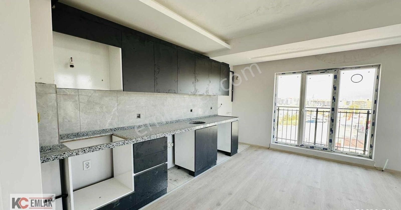 Kc Emlaktan Bölgenin En Uygun Katta 2+1 Lüks Krediye Uygun Daıre - Görsel 24