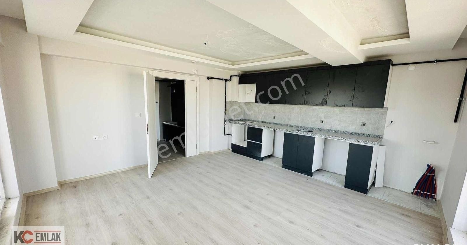 Kc Emlaktan Bölgenin En Uygun Katta 2+1 Lüks Krediye Uygun Daıre - Görsel 17