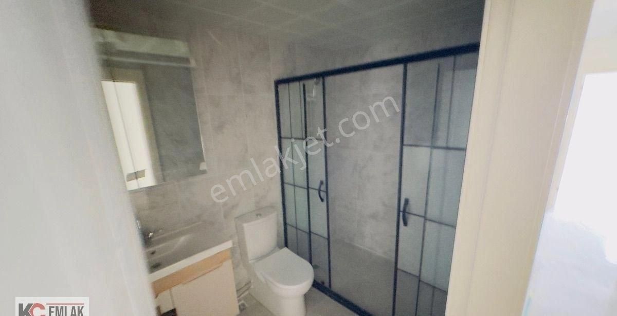 Kc Emlaktan Ara Katta İskanlı Krediye Uygun 140m2 3+1 Merkezi Lokasyonda Fırsat Dairesi - Görsel 29