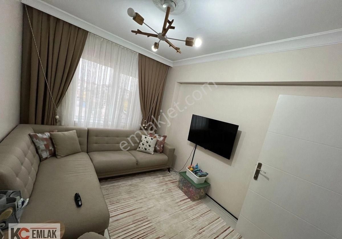 Kc Emlaktan Akşemsettin Mahalesinde Ara Kat 3+1 Masrafsız Daire - Görsel 14