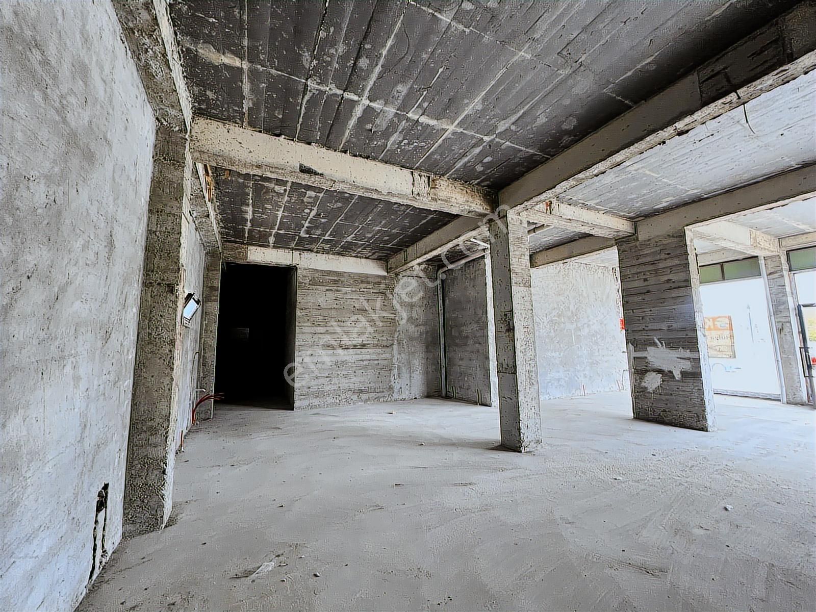 Redstone'den Önerler Mahallesinde 240 M² Kiralık Dükkan - Görsel 7