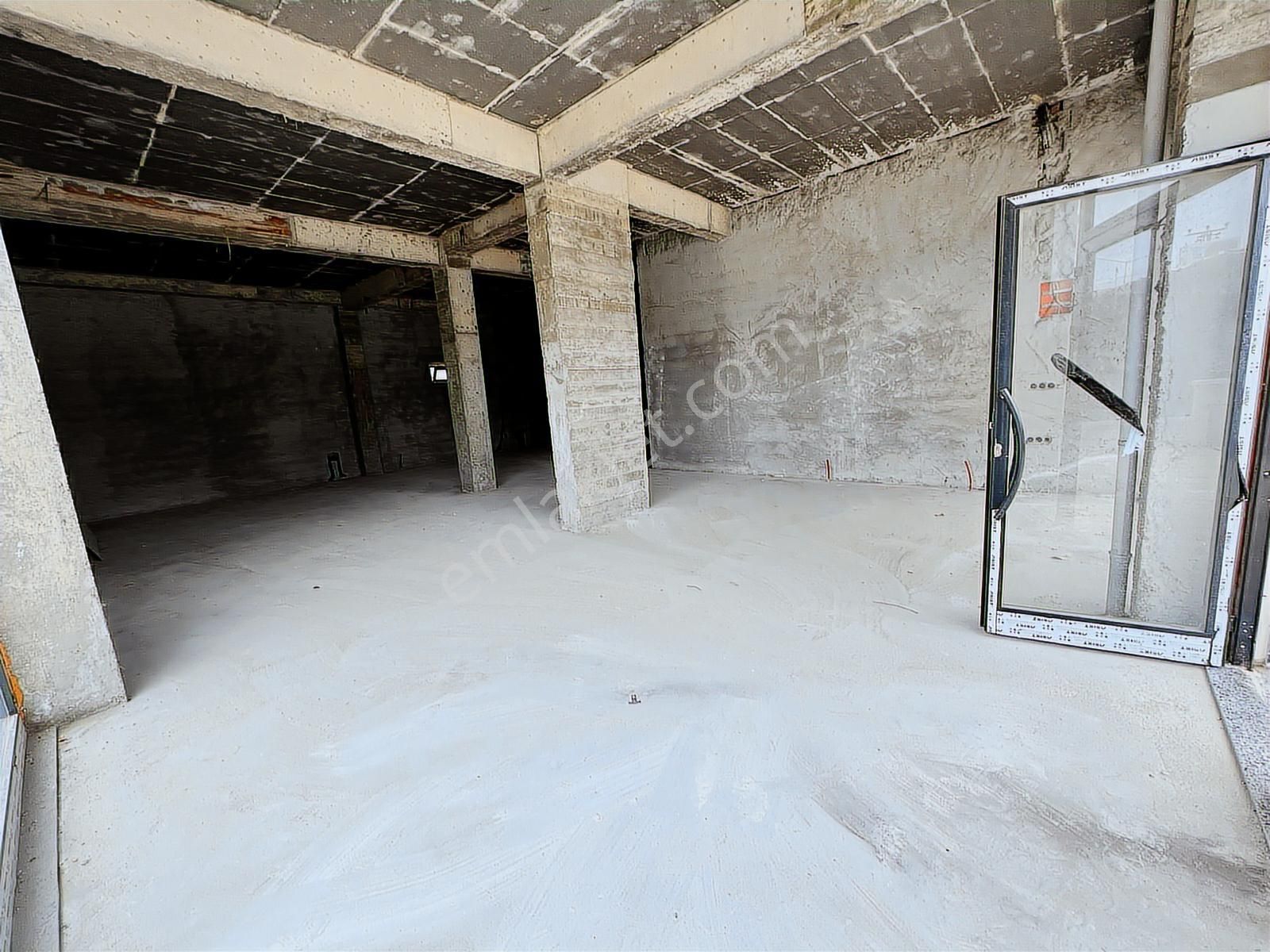Redstone'den Önerler Mahallesinde 240 M² Kiralık Dükkan - Görsel 6