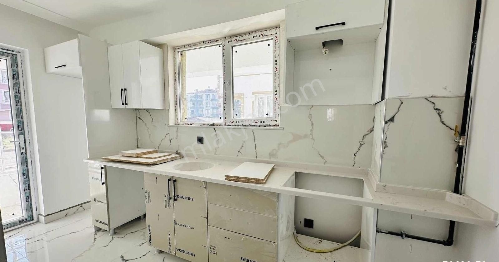 Kc Emlaktan Krediye Uygun Lüks 3+1 Fırsat Daıresı