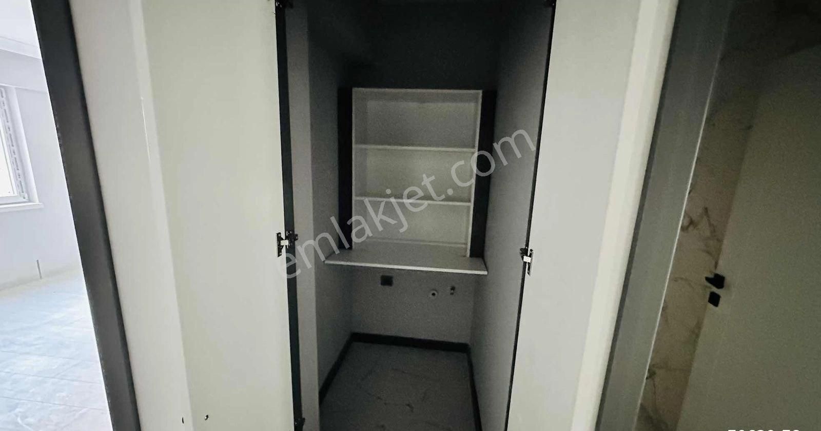 Kc Emlaktan Bölgenin En Uygun Dairesi 3.5+1 120m2 Kilerli Daire - Görsel 13