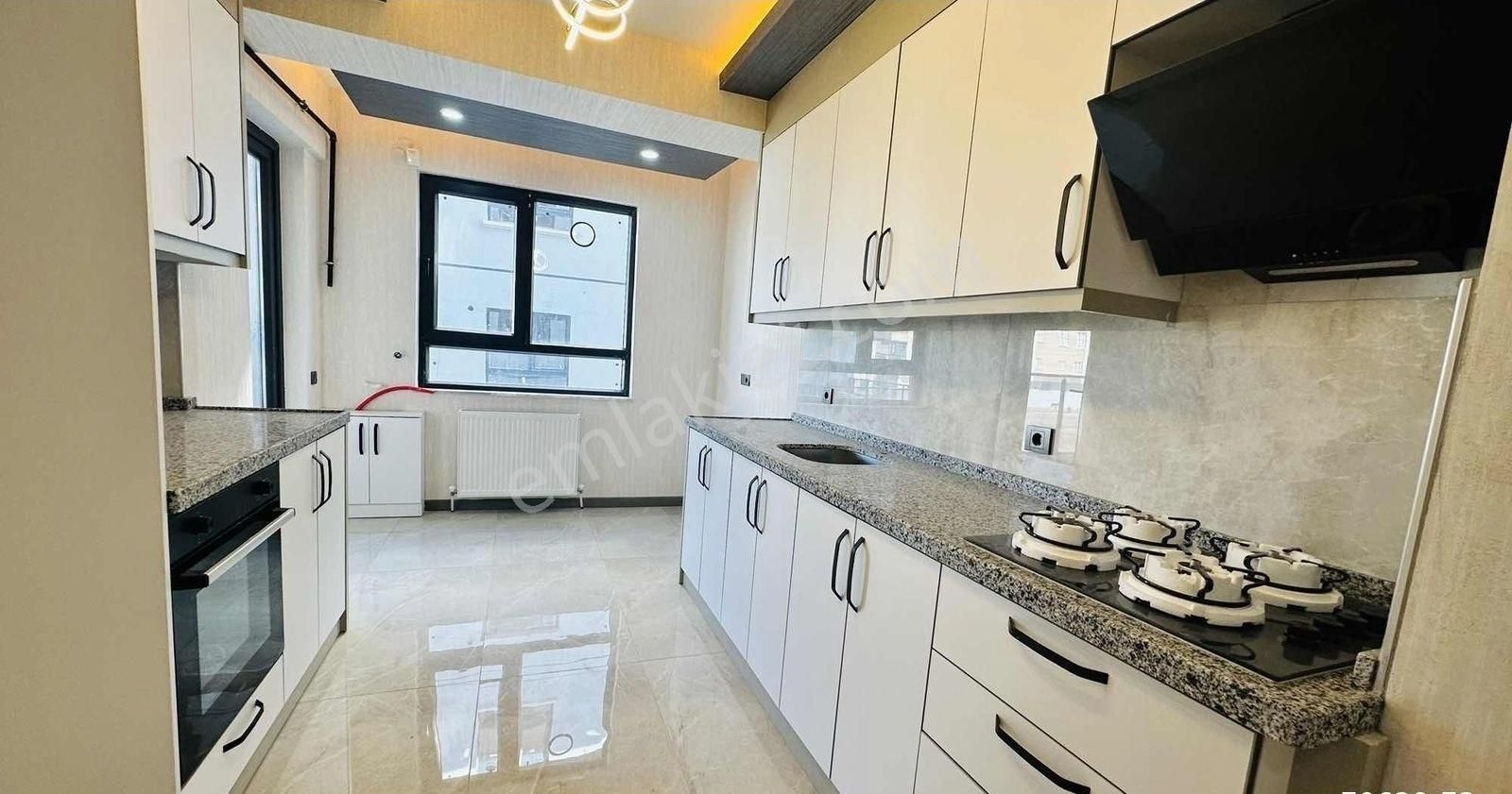 Kc Emlaktan Site İçerisinde Ultra Lüks 3+1 Krediye Uygun Daire - Görsel 21