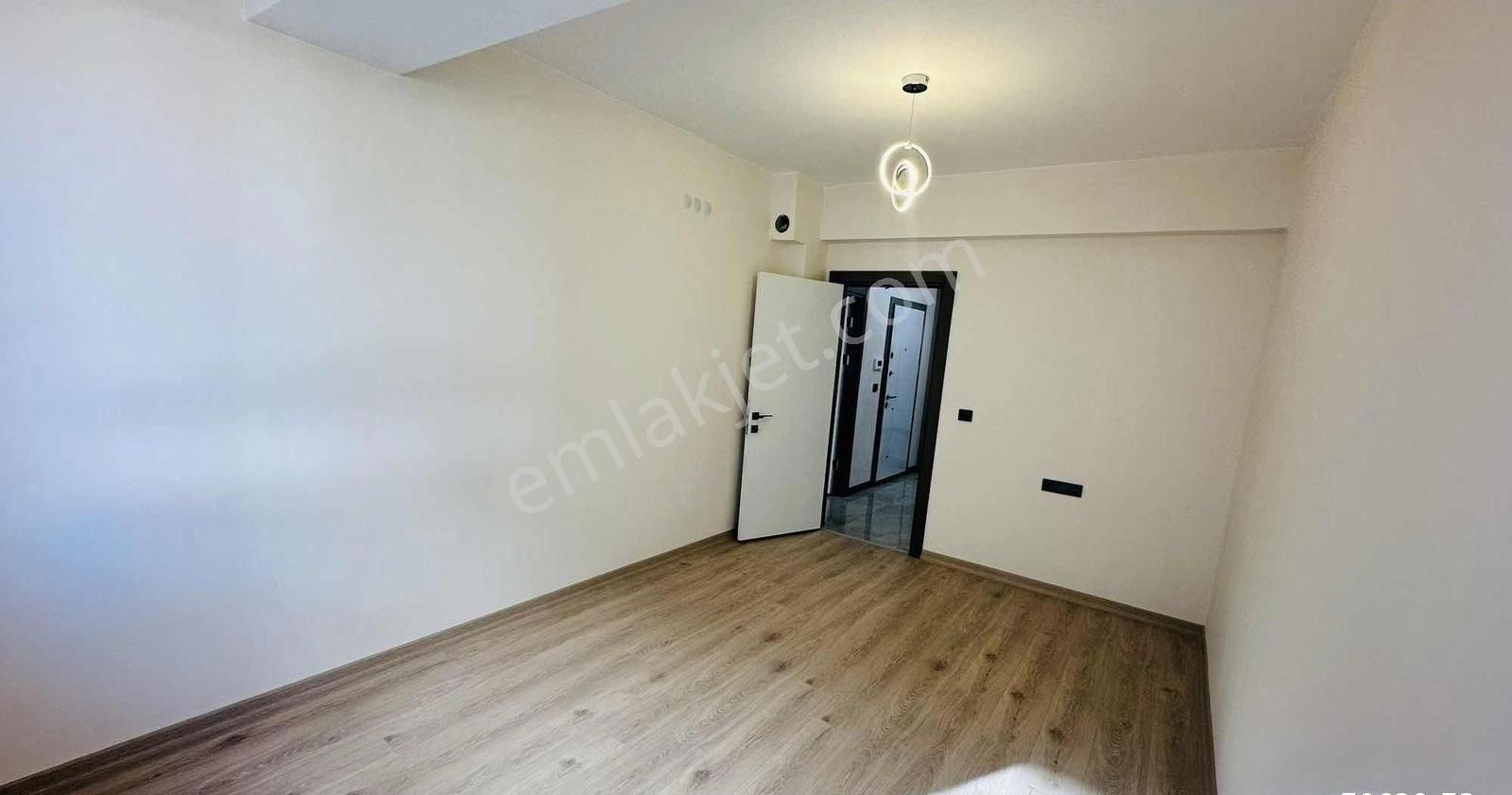 Kc Emlaktan Site İçerisinde Ultra Lüks 3+1 Krediye Uygun Daire - Görsel 9