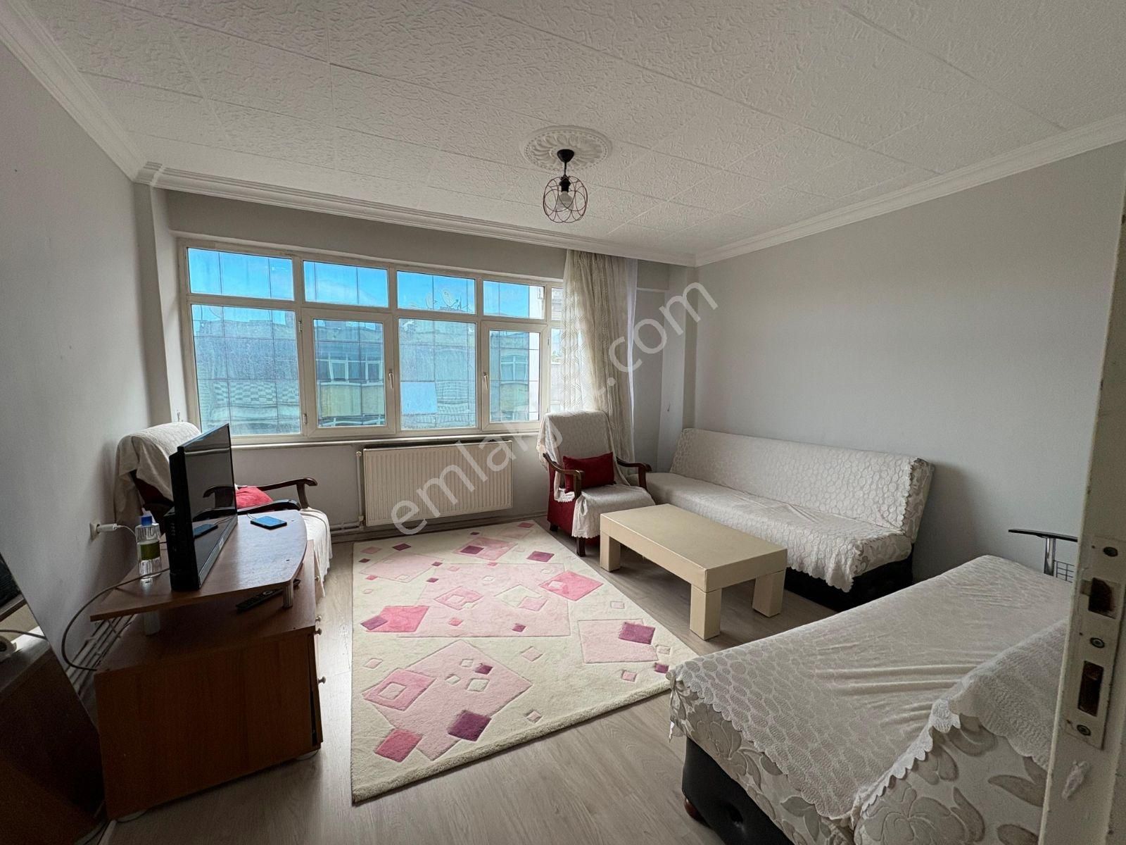 Merkez İlkadım Çiftlikte Satılık 2+1 Eşyalı Daire