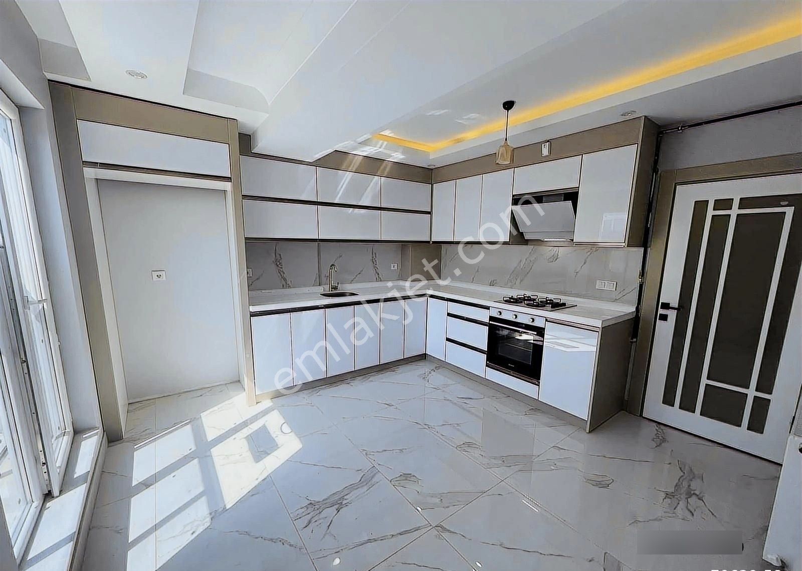 _kc Emlak Gyd 4+1 Lüks Yapılı Krediye Uygun 150m2 Sıfır Daire_ - Görsel 28