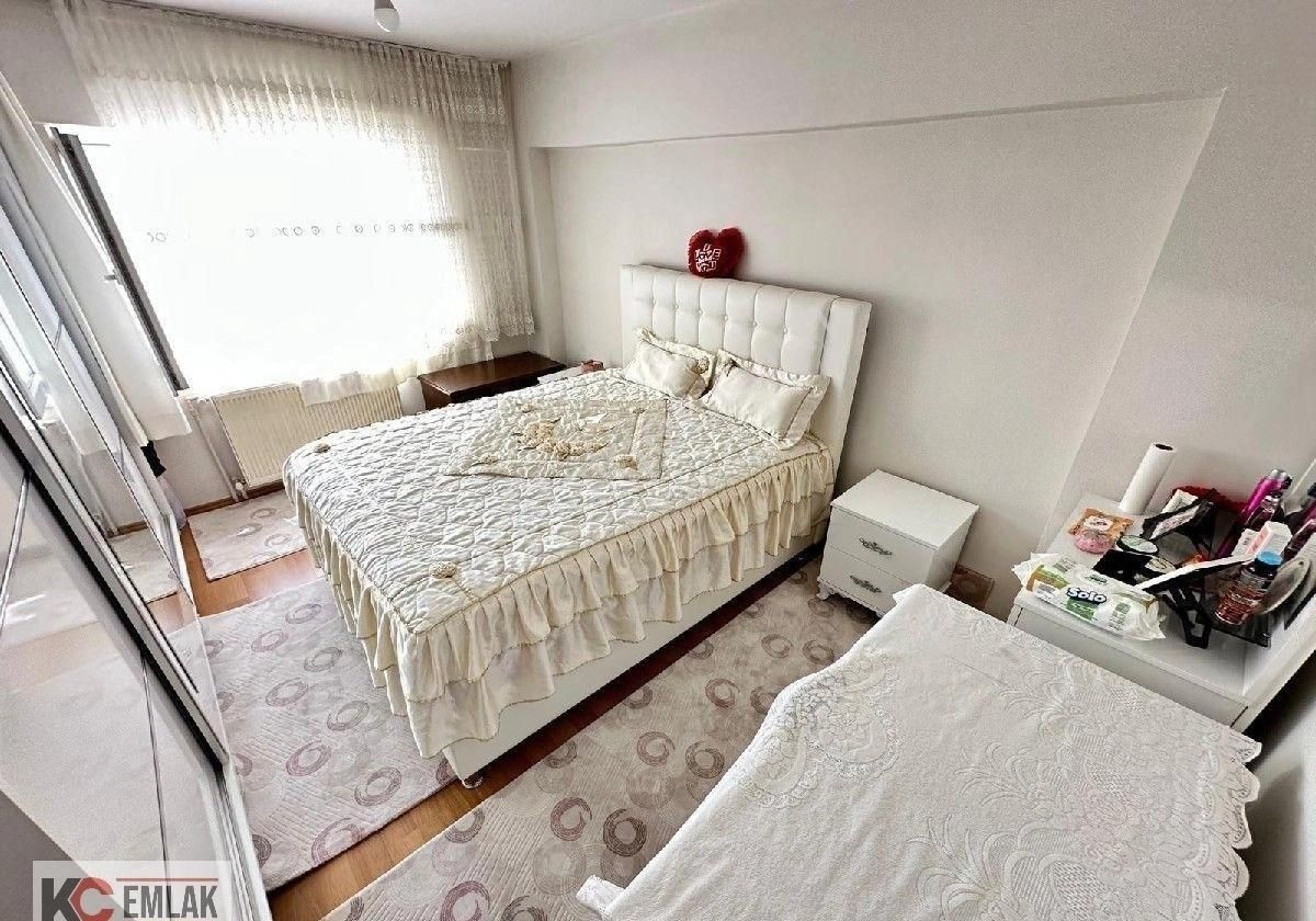 Bosna Cd Üzeri Salon Bağımsız Ara Kat Muazzam Lokasyonda Daire - Görsel 3