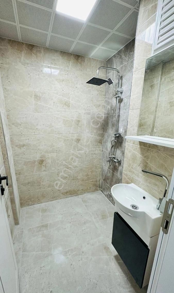 Kc Emlak'tan Ultra Lüx Yapılı Ebeveyn Banyolu Satılık Daire - Görsel 34