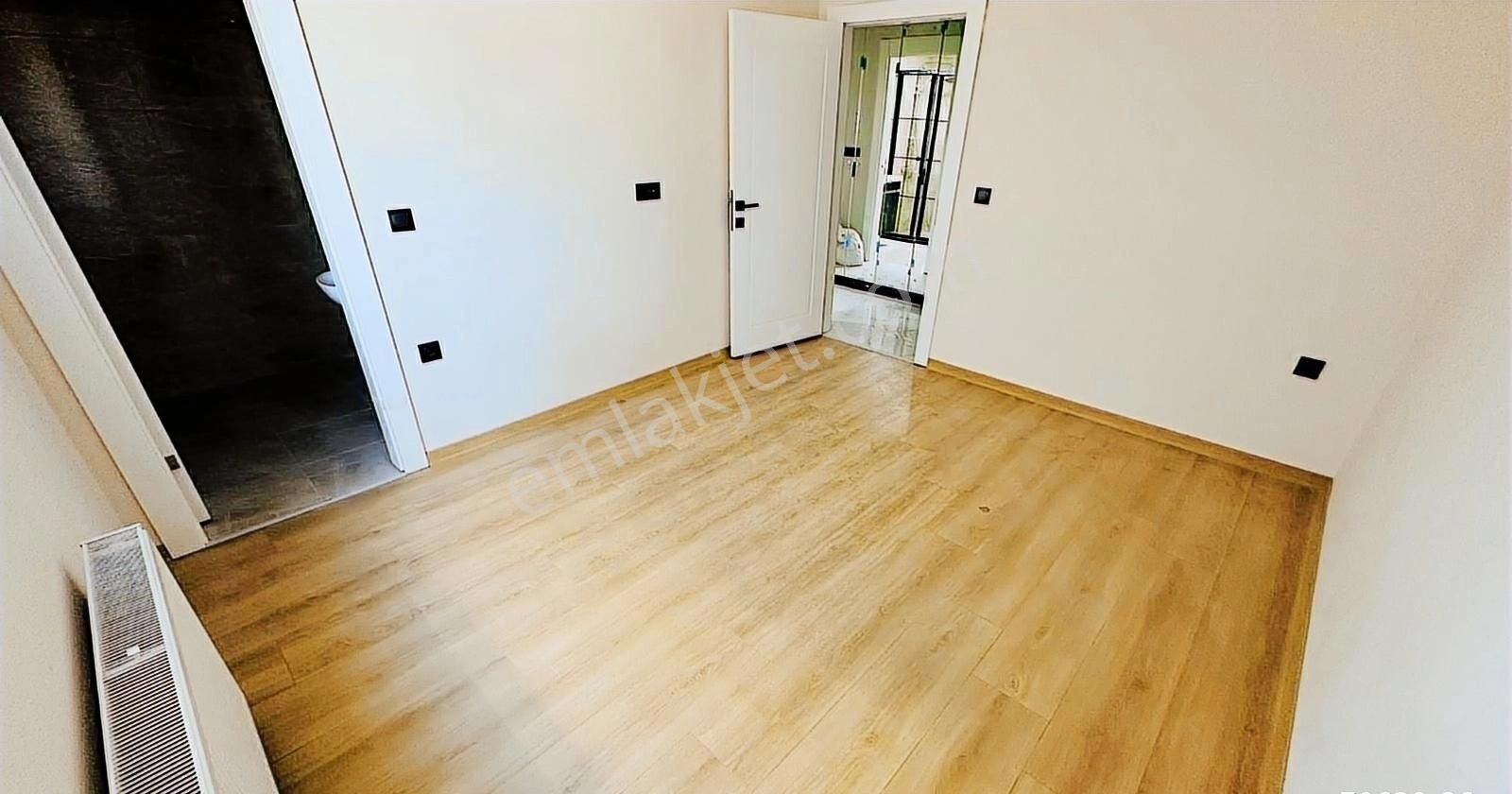 Kc Emlak'tan Ultra Lüx Yapılı Ebeveyn Banyolu Satılık Daire - Görsel 25