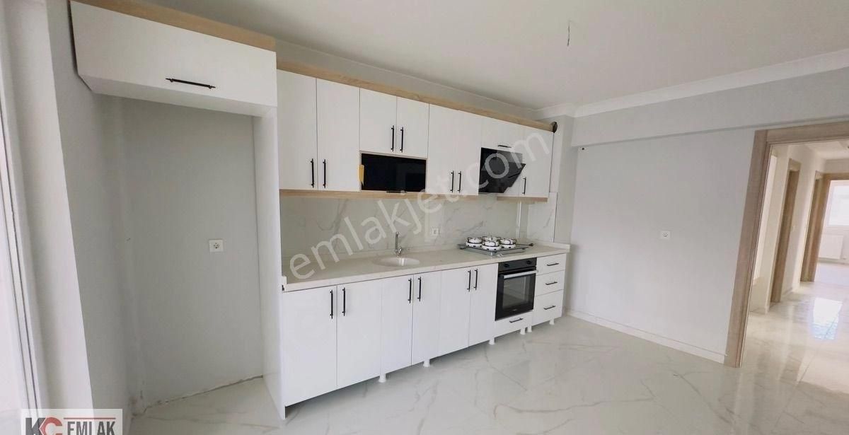 Kc Emlaktan İskanlı Son Kat 145m2 Masrafsız 3+1 Daire - Görsel 10