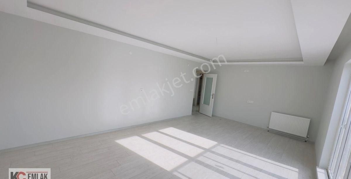 Kc Emlaktan İskanlı Son Kat 145m2 Masrafsız 3+1 Daire - Görsel 33