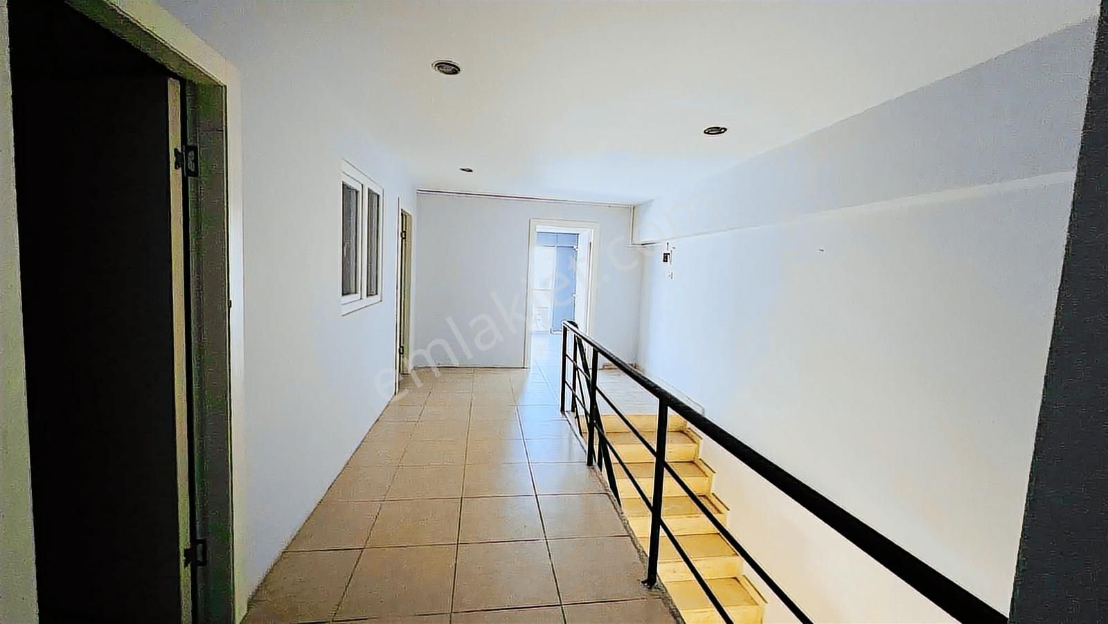 Nilüfer Ticaret Merkezi 400m2 Kiralık Dükkan - Görsel 13