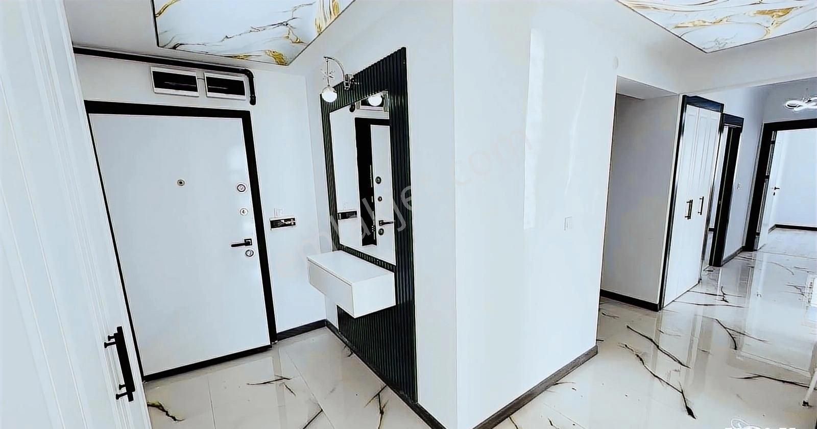 Kc Emlaktan Mükemmel Lokasyonda 160m2 4+1 Ara Kat Lüks Daıre - Görsel 21