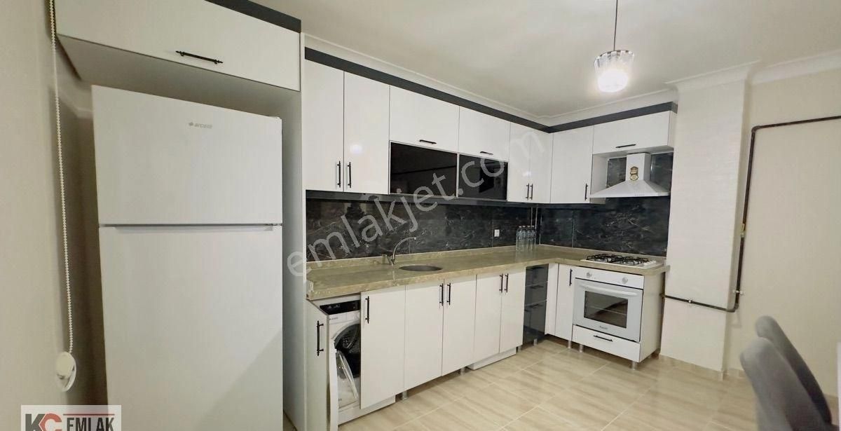 Kc Emlaktan Mustafa Kemal Mahalesinde Ara Katta Mükemmel Lokasyonda Kiralık 3+1 Daire - Görsel 2