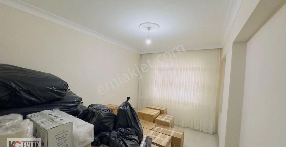 Kc Emlaktan Mustafa Kemal Mahalesinde Ara Katta Mükemmel Lokasyonda Kiralık 3+1 Daire - Görsel 14
