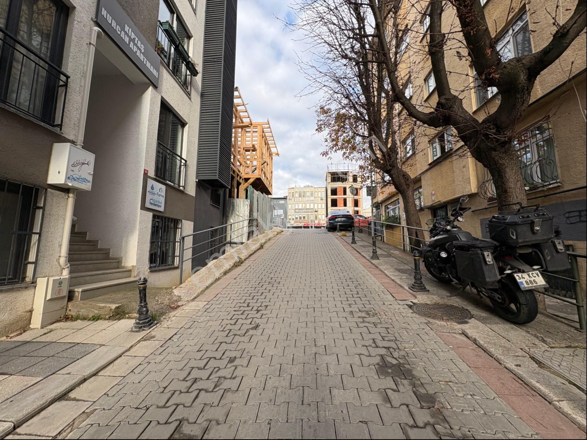 Kadıköy Rasimpaşa'da Sıfır Oturuma Hazır Dublex 2+1 95m² Net - Görsel 31