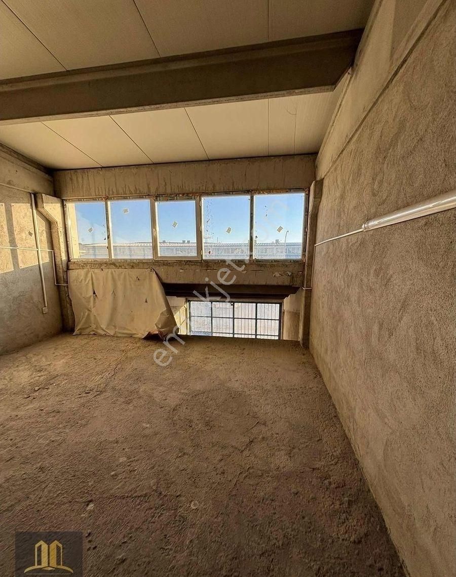 Krc İnşaattan Yunusemre Kobide Satılık Dükkan - Görsel 14