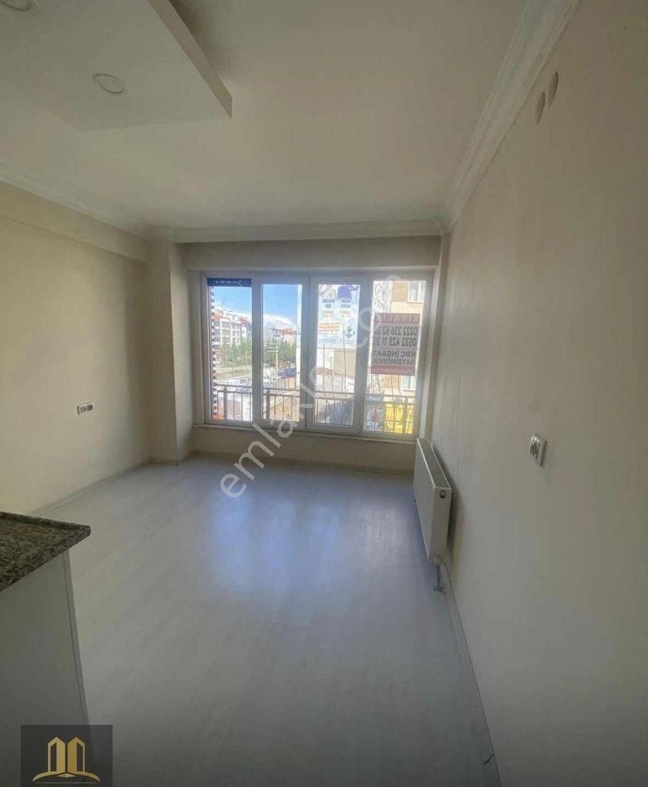 Krc İnşaattan Sakarya 1 Caddesi Üzeri Kiralık 2+1 Daire - Görsel 7