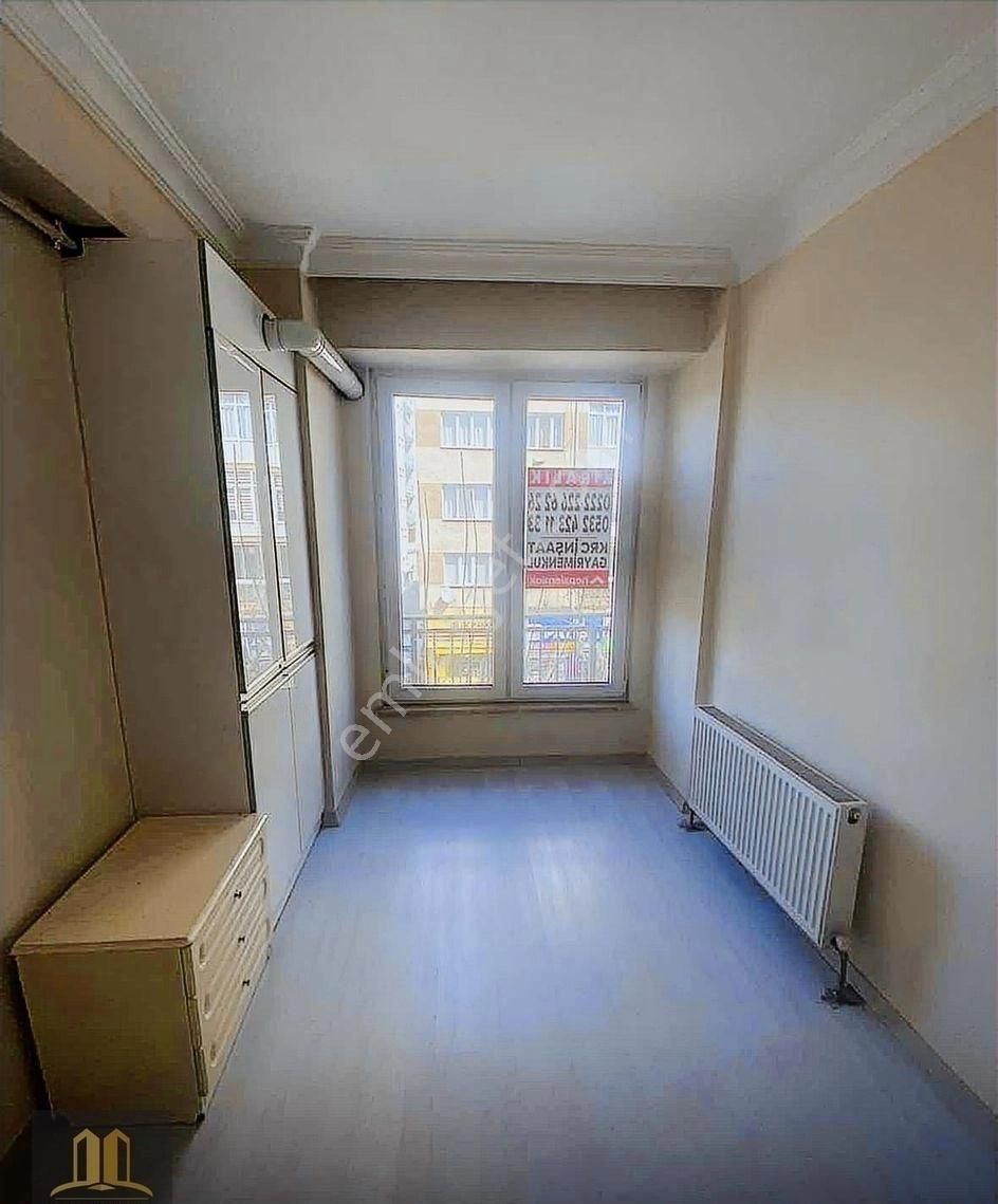 Krc İnşaattan Sakarya 1 Caddesi Üzeri Kiralık 2+1 Daire - Görsel 26