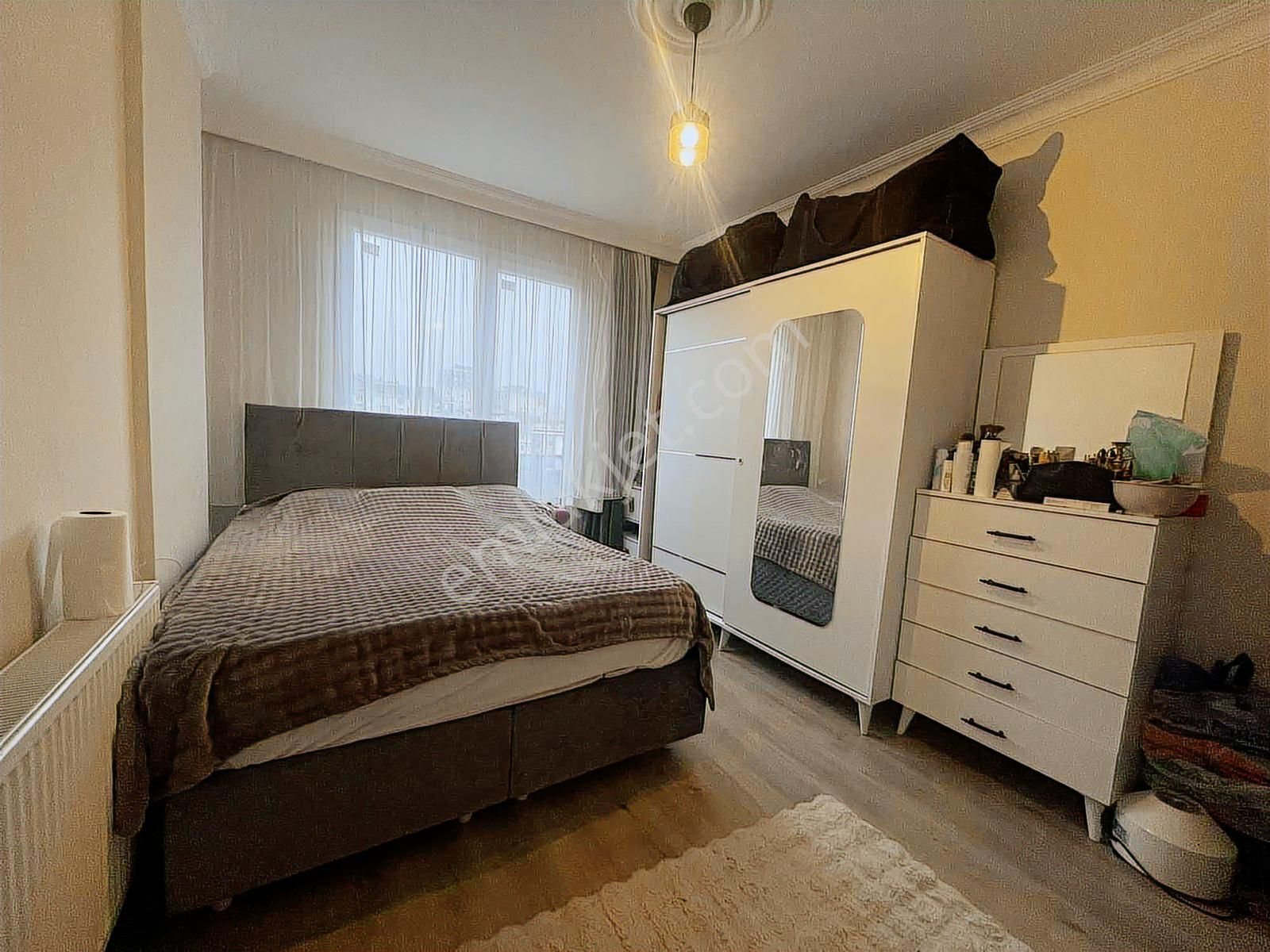 Kapalı Otoparklı Sıgınaklı Lüks Yapım 3+1 Satılık Daıre - Görsel 4