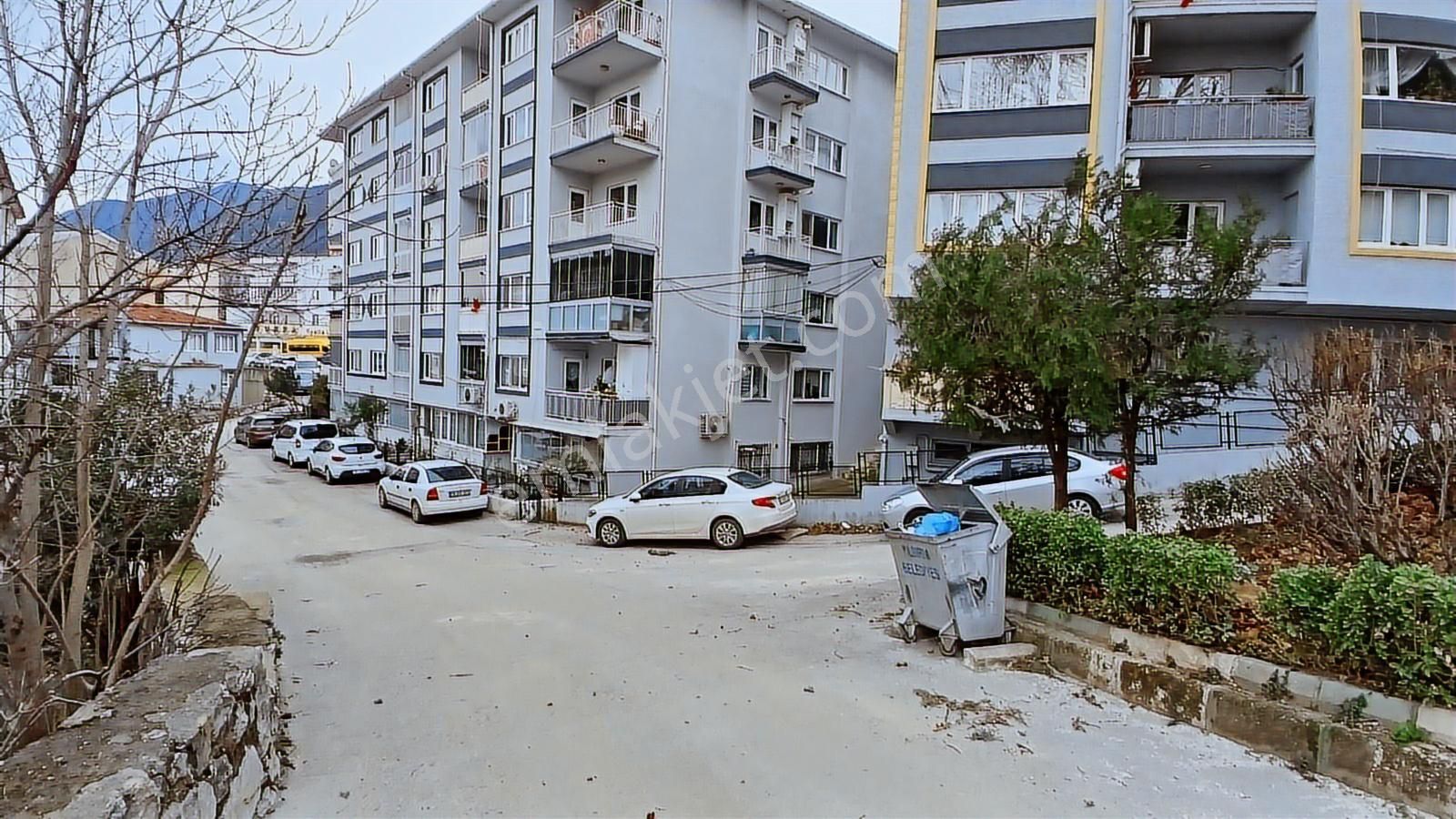 Rw Land Gayrimenkul'den Yıldırım Piremir De 3+1 Satılık Daire