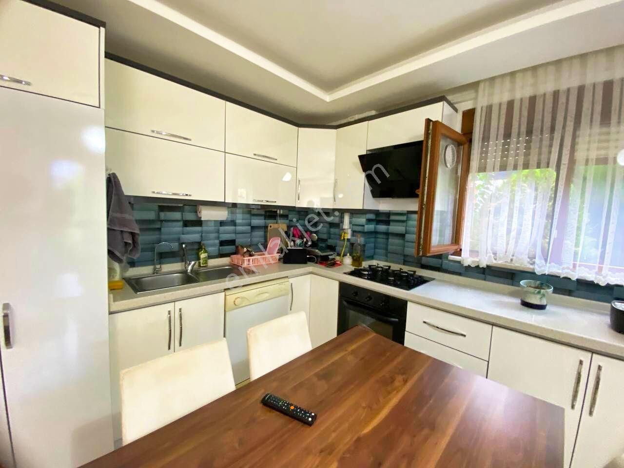 🛑🛑aktif'ten Akçay'da Satılık Doğalgazlı Ebeveyn Banyolu Ferah Çift Balkonlu 2+1 Daire