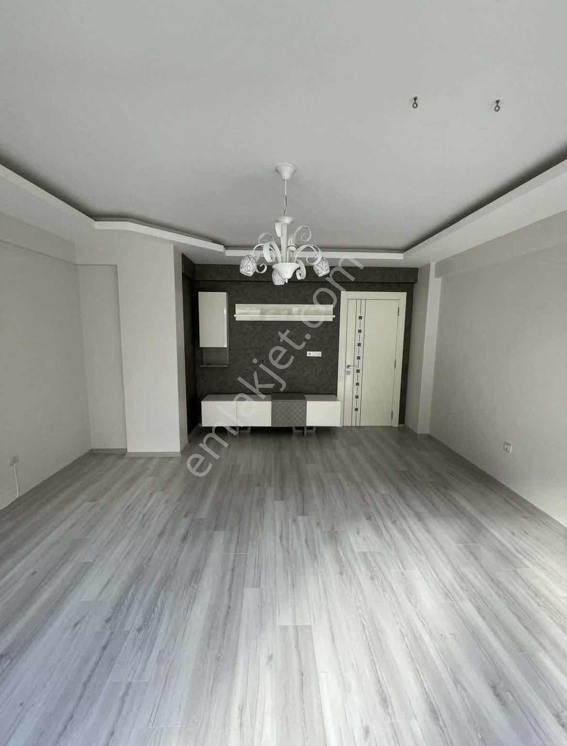 Mühür360'dan Karahasanlı'da Yüksek Zemin 7 Yıllık 140m² Daire - Görsel 11