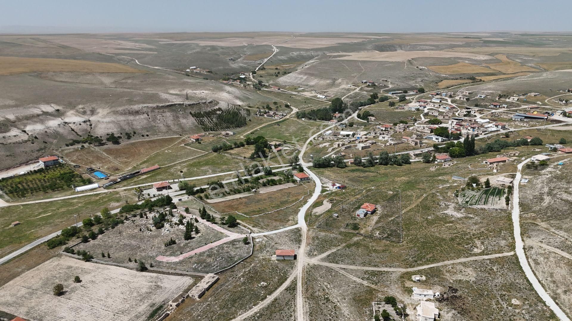 Konya / Cihanbeyli / Kayı'da Hesaplı 549 M² Konut İmarlı Arsa - Görsel 3