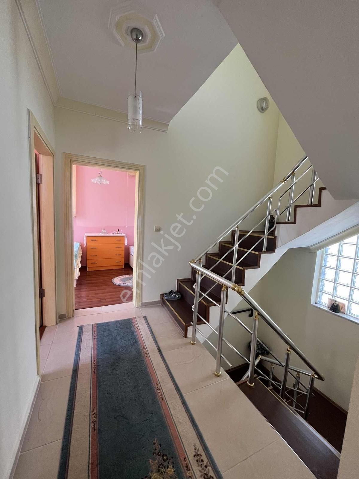 Göksu'dan Atakum Çatalçam'da Masrafsız Eşyalı 5+2 Kiralık Villa - Görsel 14