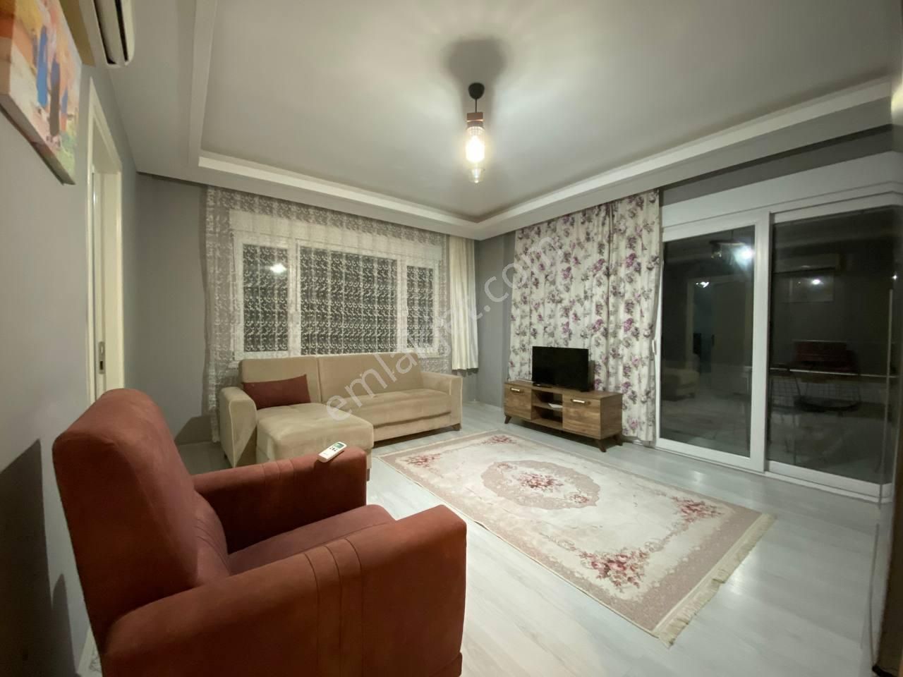 Oba'da Havuzlu Site İçerisinde 2+1 Eşyalı Daire Hastaneye 2 Km - Görsel 2