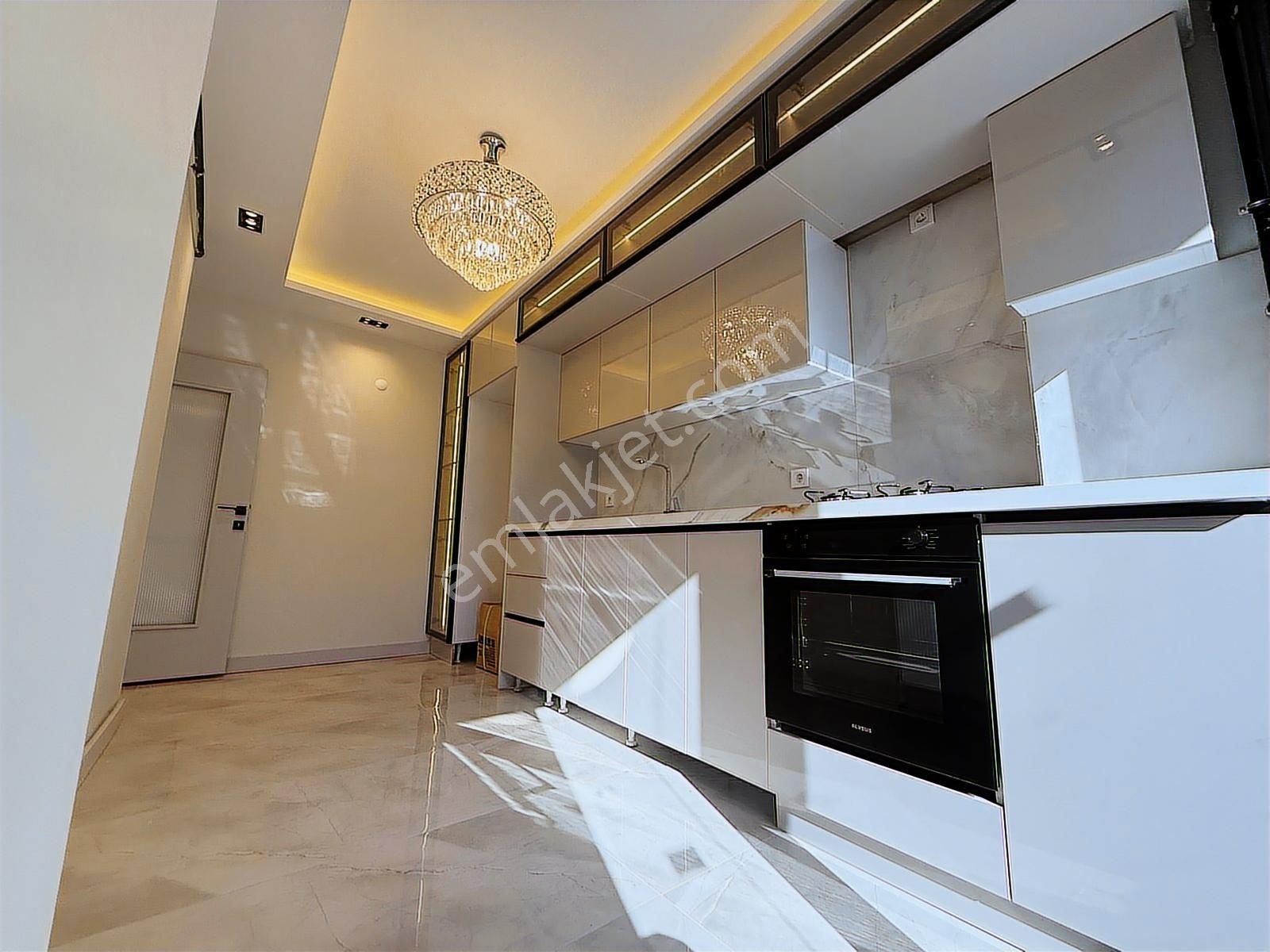 Home'dan İsmetpaşa Mah'de Emsalsiz 130m² 3+1 Lüx Sıfır Daireler. - Görsel 11