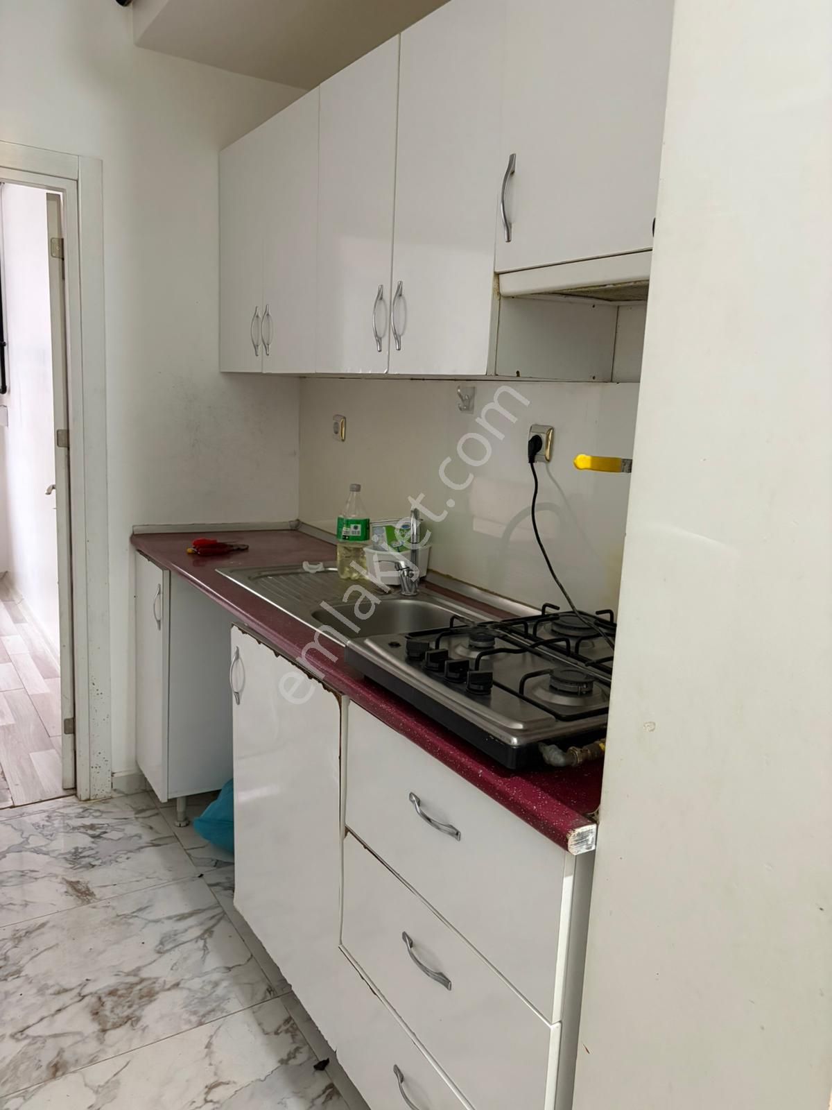 Sd873-kırmızı Toprak Ara Kat Asansörlü 1+1 İskanlı Daire - Görsel 8