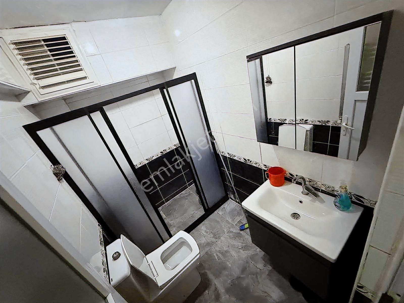 Home'dan İsmetpaşa Mah'de Satılık 3+1 115m Bahçe Katı Daire Acil - Görsel 16