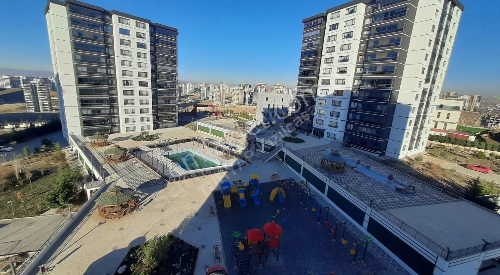 For Rent,göksu Bordo Loca Sıfır 4+1 Kıralık Daıre - Görsel 25